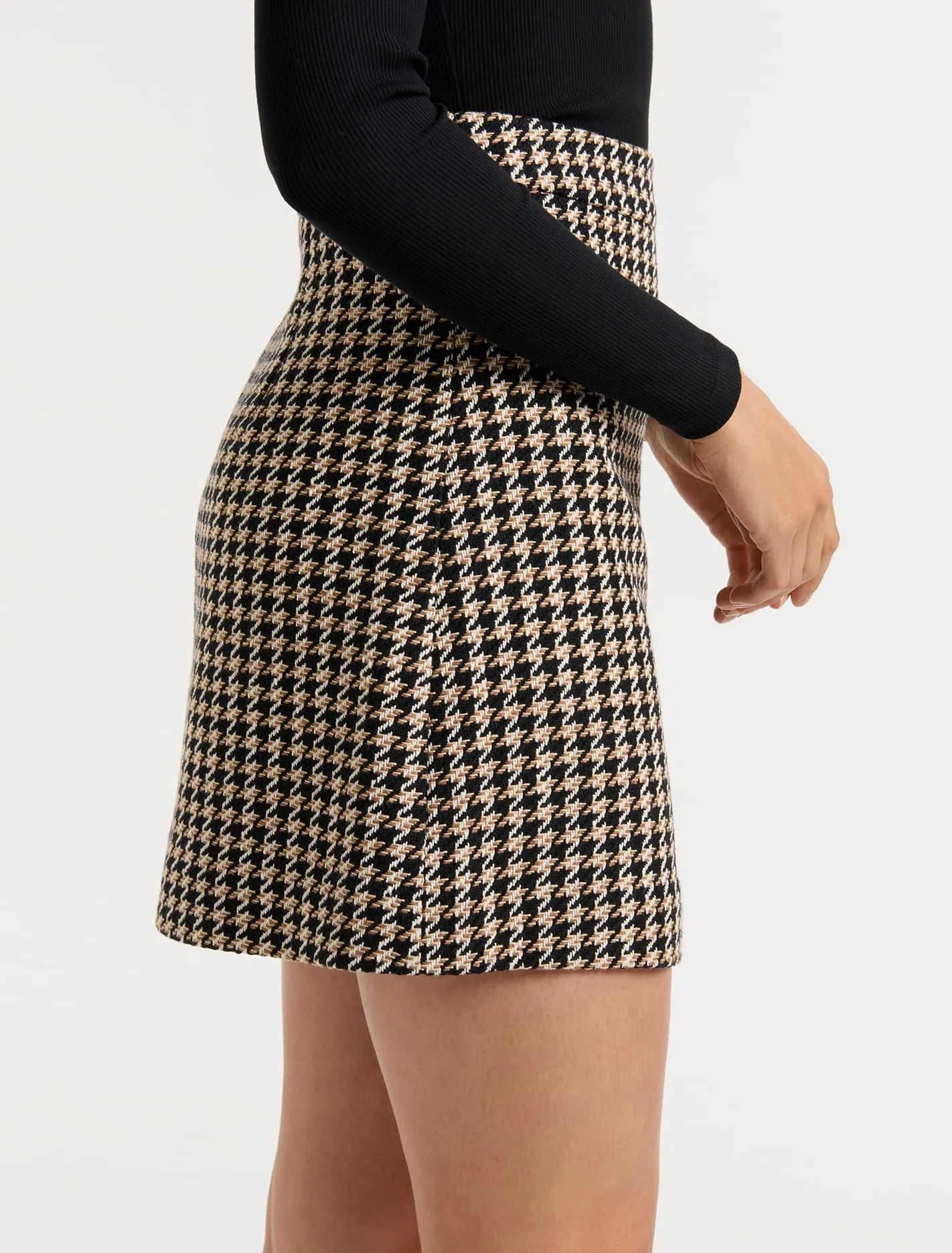 Addison Houndstooth Mini Skirt