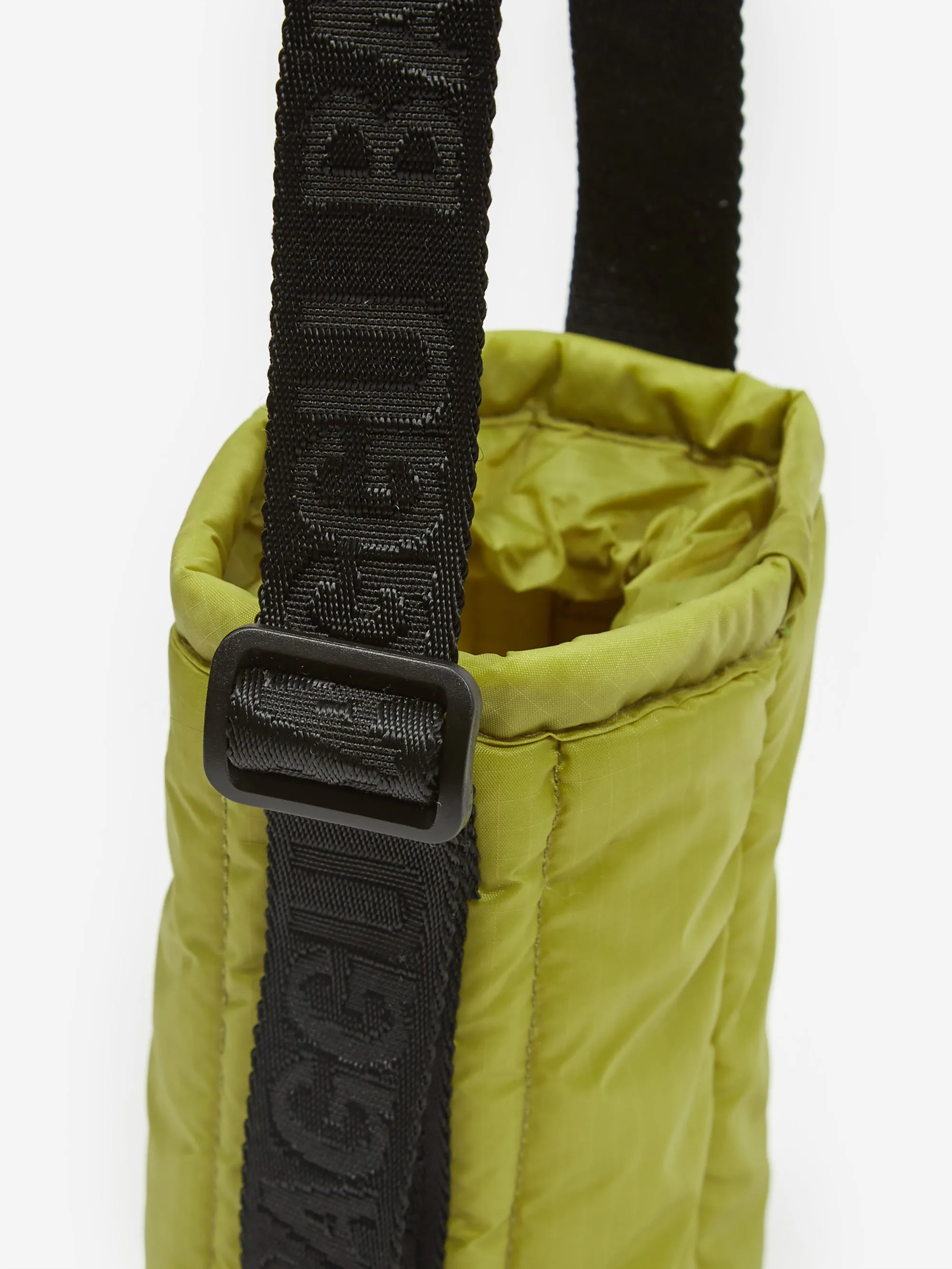 BAGGU Puffy Water Bottle Sling - Pistachio