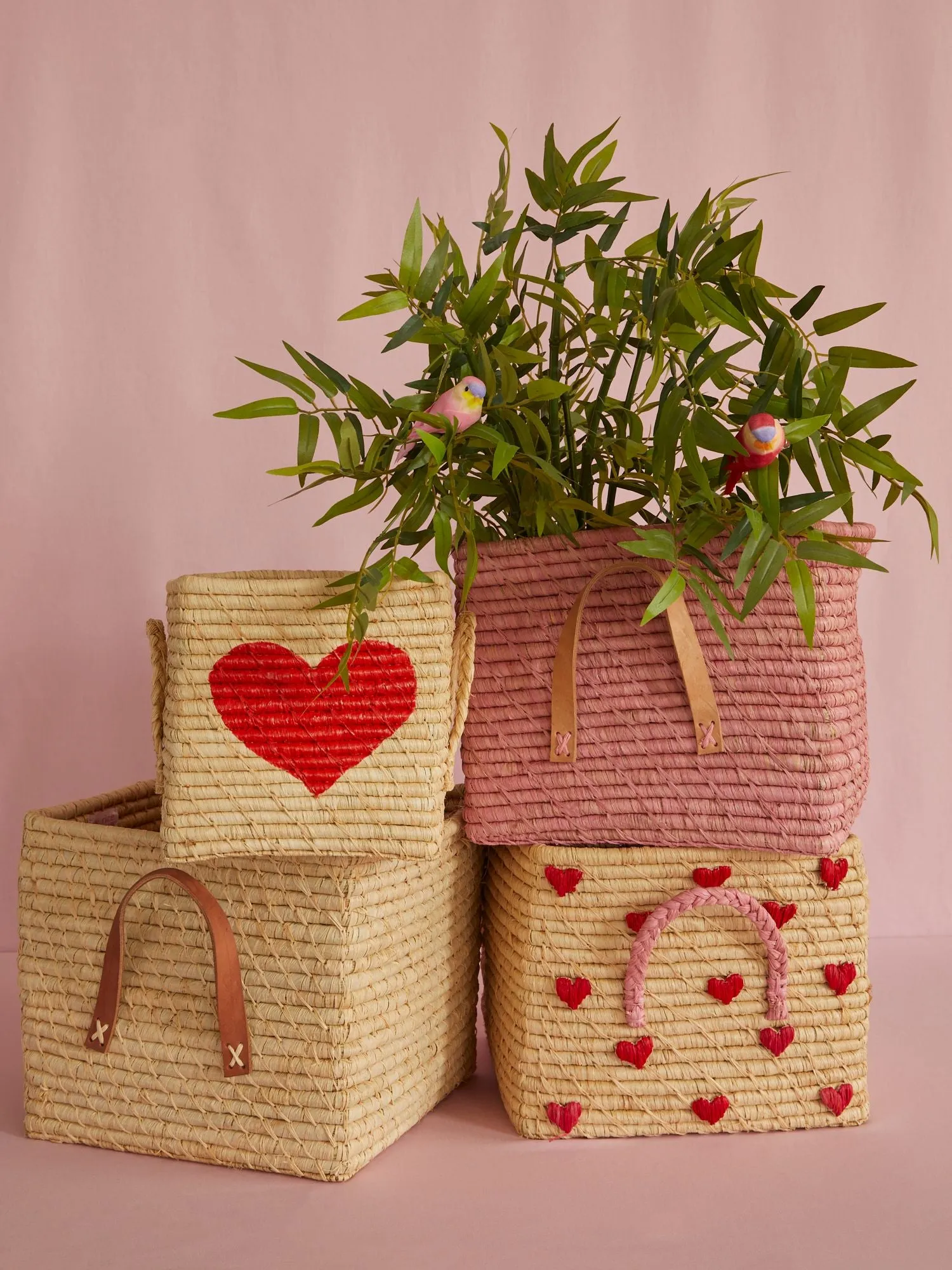 Raffia Storage Basket - Soft Pink