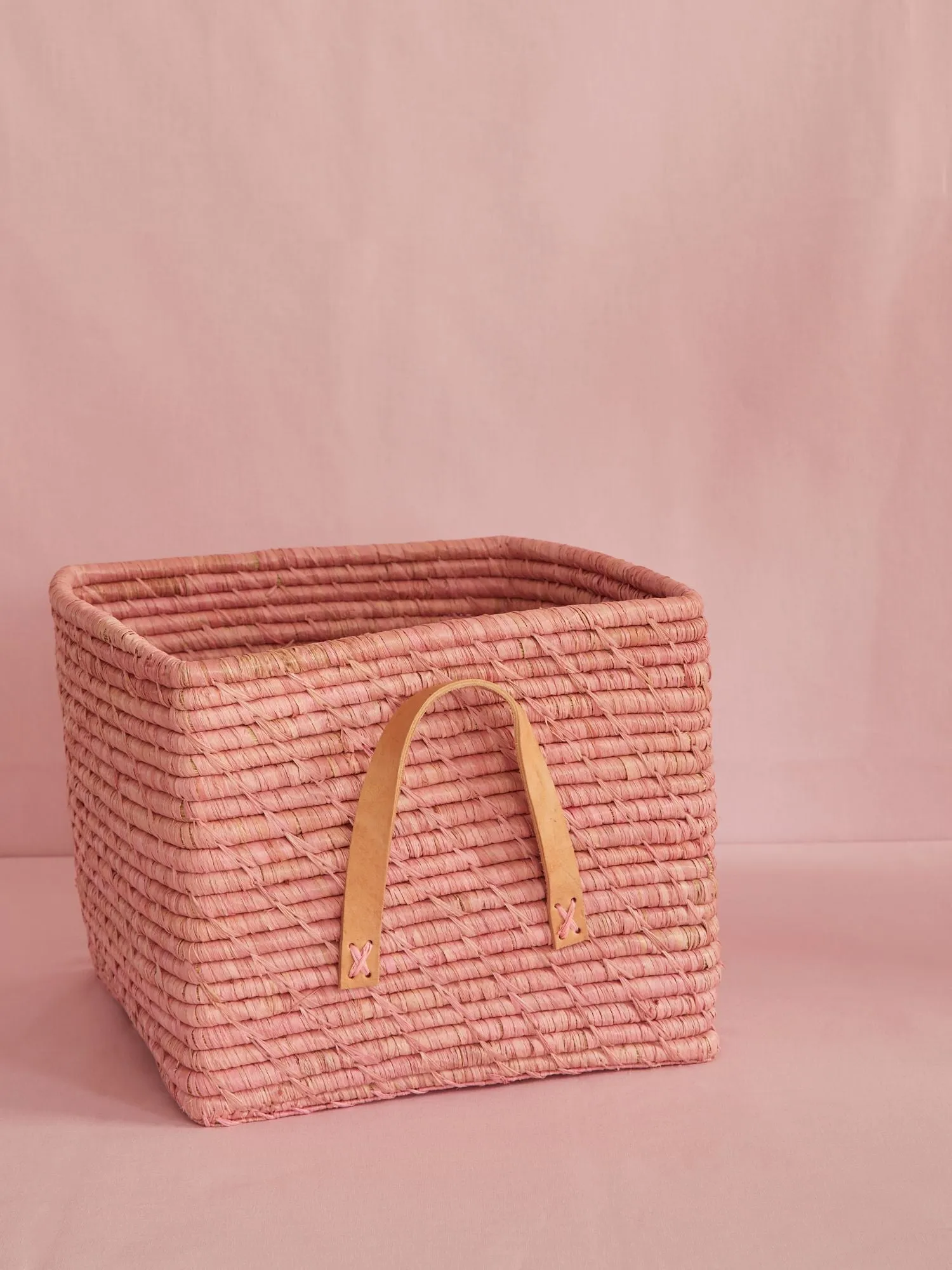 Raffia Storage Basket - Soft Pink