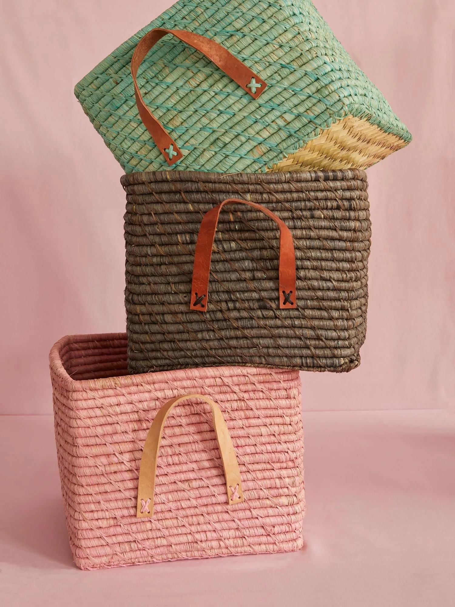 Raffia Storage Basket - Soft Pink