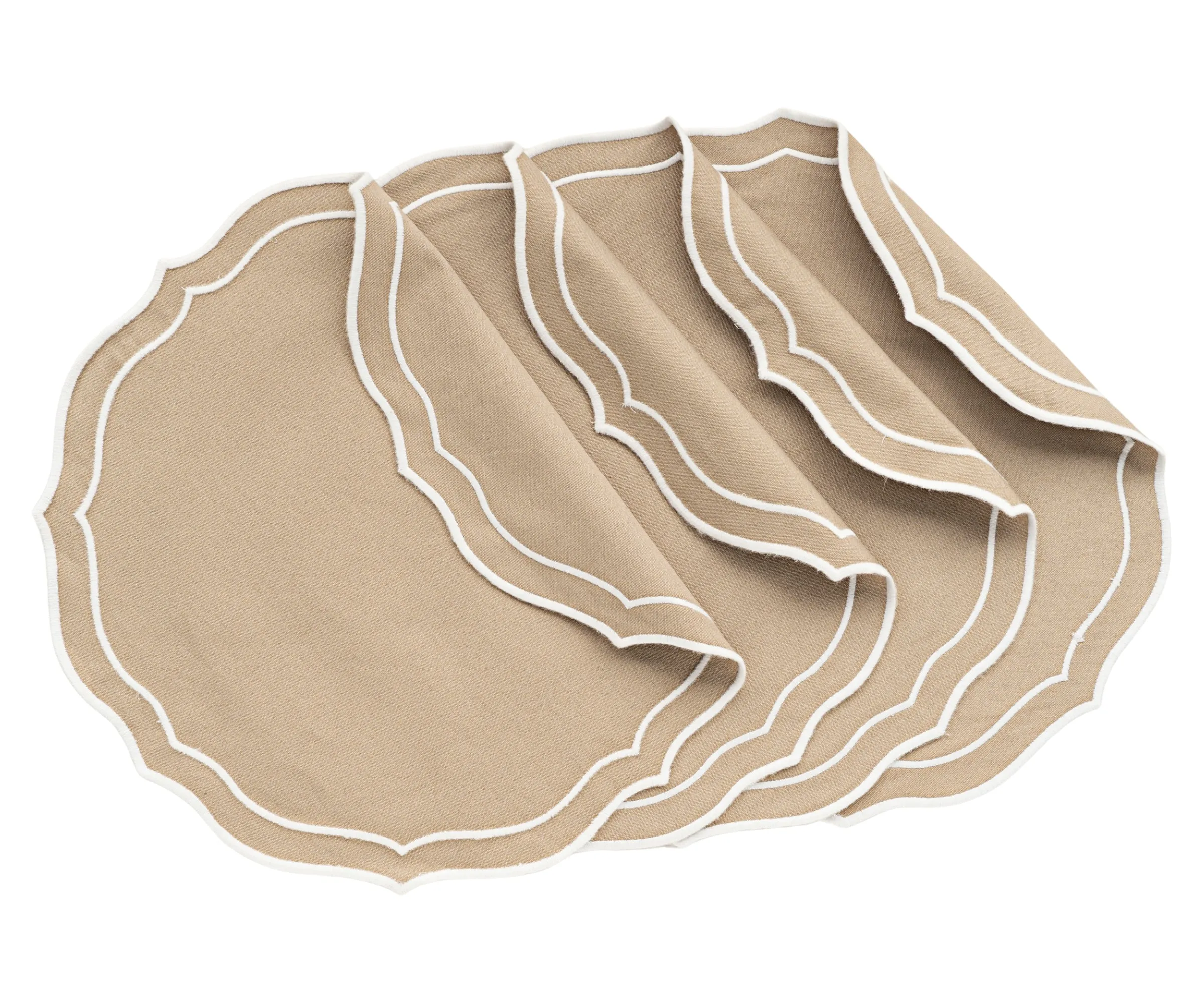 Round Scalloped Table Mats