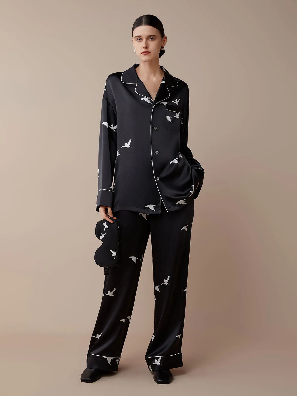 SILKINC Swan Goose Pajamas